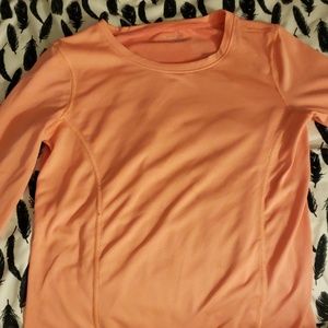Womans sports wear long sleeve